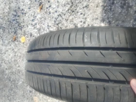 Гуми Летни 195/65R15, снимка 2 - Гуми и джанти - 53685309
