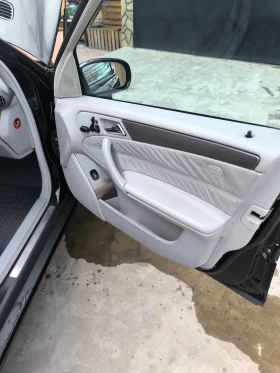 Mercedes-Benz C 320, снимка 8