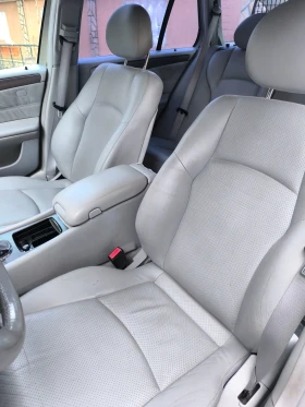 Mercedes-Benz C 320, снимка 6 - Автомобили и джипове - 53695736