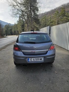 Opel Astra H - 1600 € / 3129.33 лв. - 31236830 4