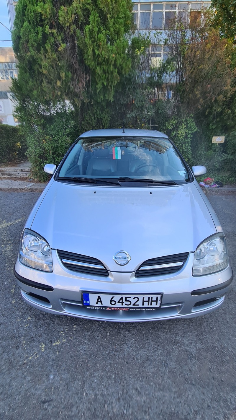 Nissan Almera tino, снимка 1 - Автомобили и джипове - 46603159