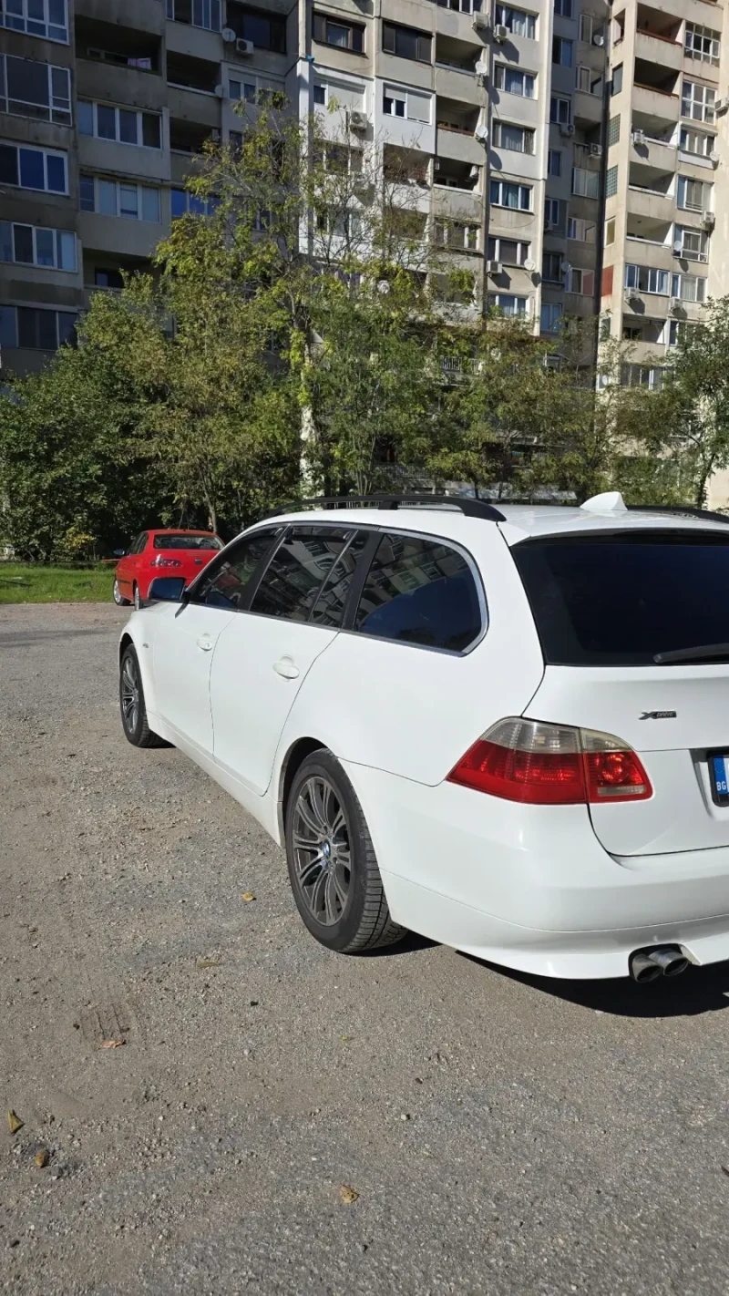 BMW 530 3.0XI, снимка 1 - Автомобили и джипове - 48555326