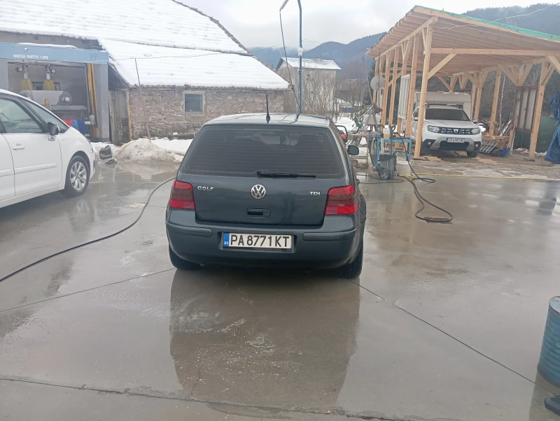 VW Golf, снимка 3 - Автомобили и джипове - 48603738