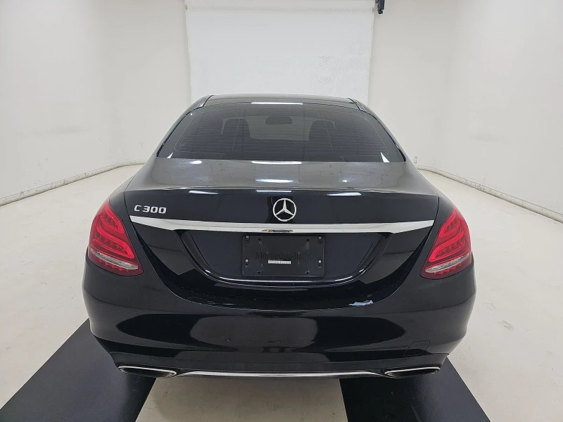 Mercedes-Benz C 300, снимка 6 - Автомобили и джипове - 48717866