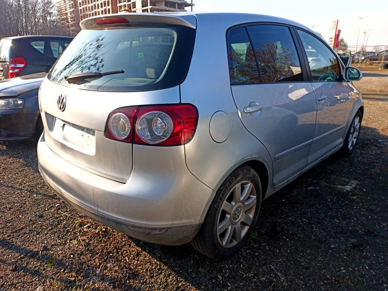 VW Golf Plus 2.0TDI , снимка 4 - Автомобили и джипове - 48784386