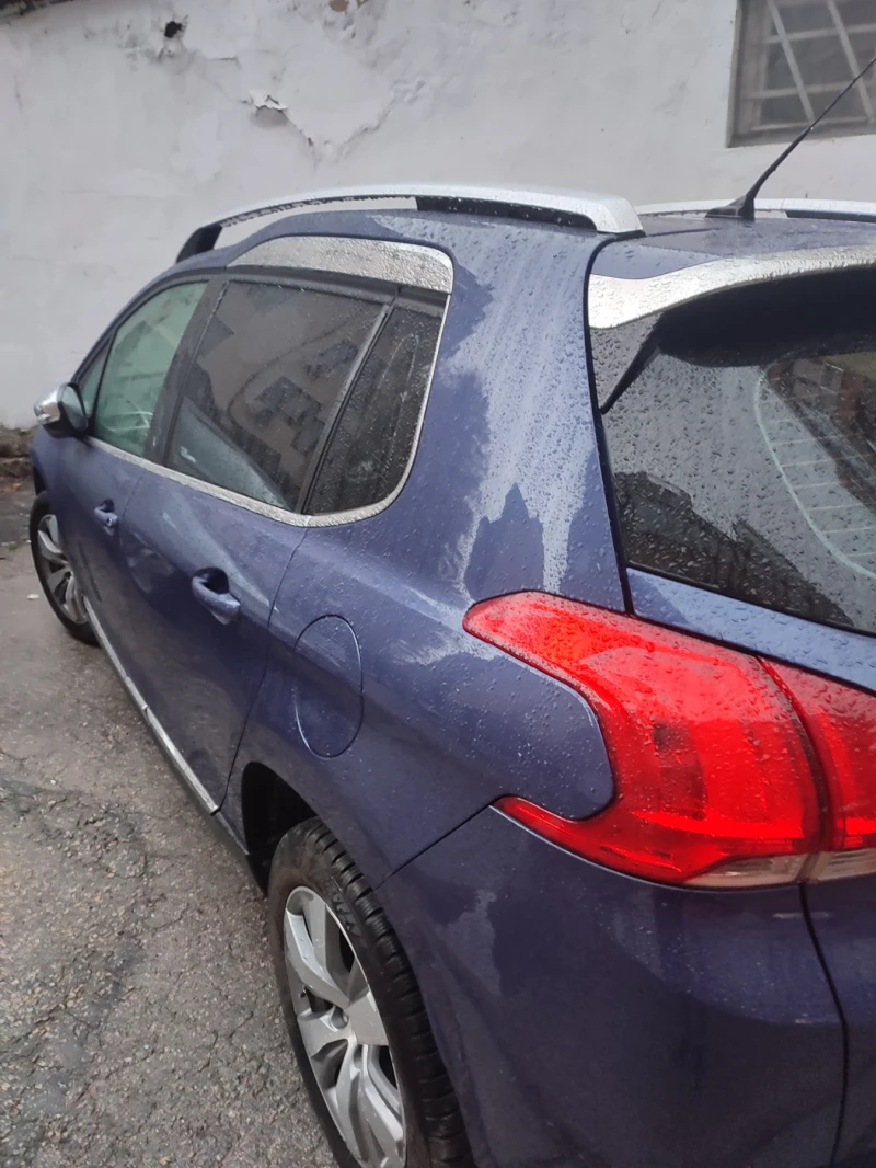 Peugeot 2008, снимка 13 - Автомобили и джипове - 49280067