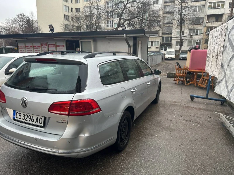 VW Passat B7, снимка 4 - Автомобили и джипове - 49324531