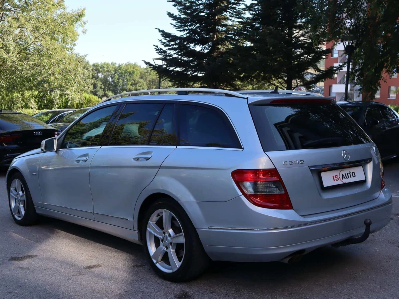 Mercedes-Benz C 200 T CDI  BlueEfficiency/Avantgarde/Навигация/Автомат, снимка 6 - Автомобили и джипове - 51726921