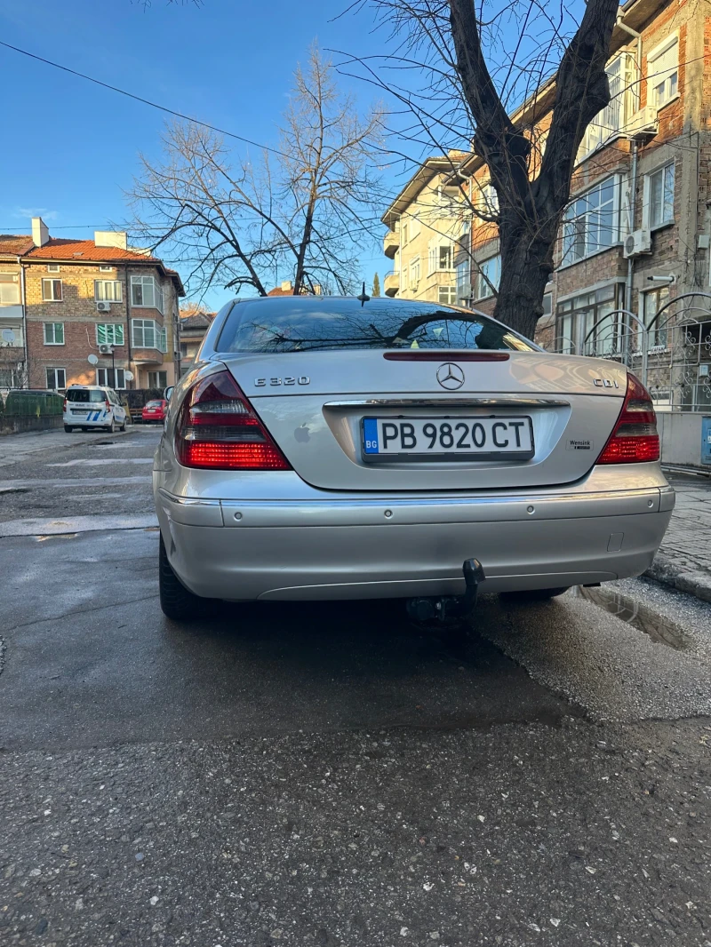 Mercedes-Benz E 320 N, снимка 2 - Автомобили и джипове - 52366297