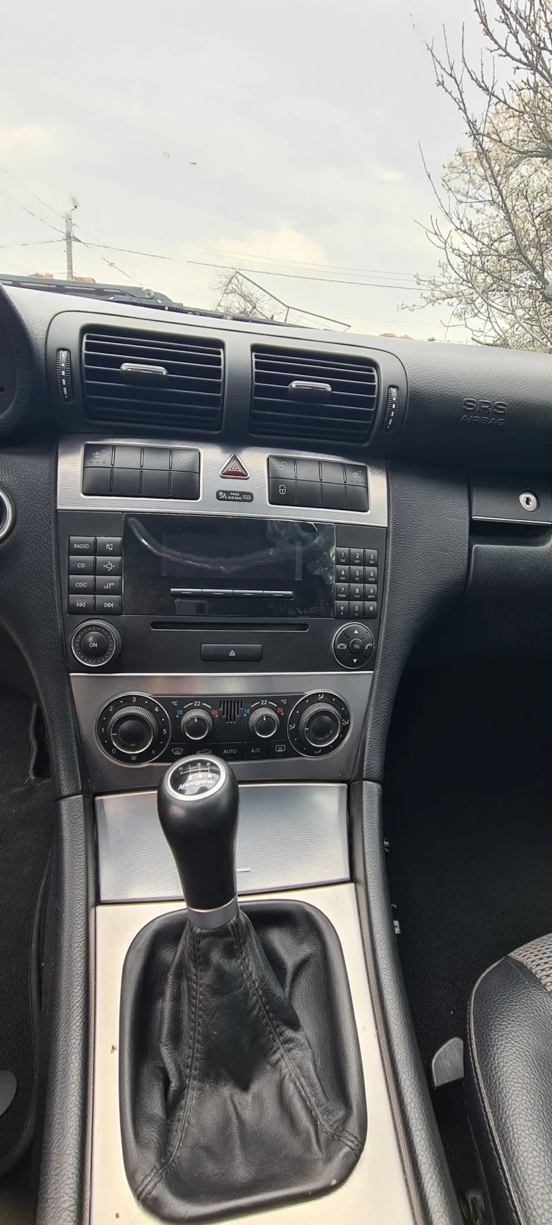 Mercedes-Benz C 180 1.8, снимка 9 - Автомобили и джипове - 52568757