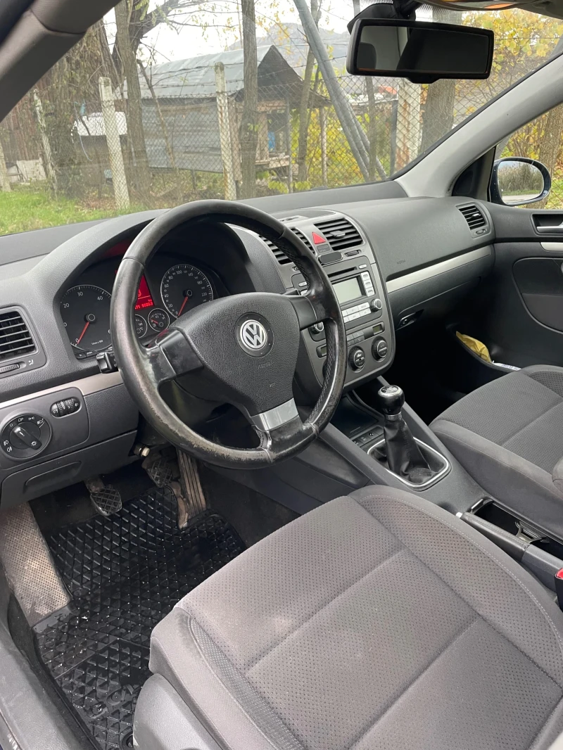VW Golf, снимка 8 - Автомобили и джипове - 52926954