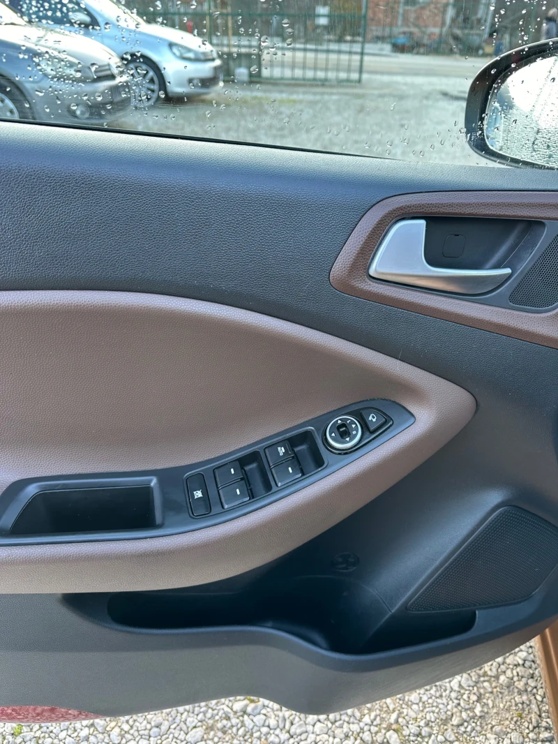 Hyundai I20 1.4 CRDI ACTIVE, снимка 8 - Автомобили и джипове - 52891715