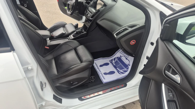 Ford Focus ST 2.0 TDCI , снимка 10 - Автомобили и джипове - 53363024