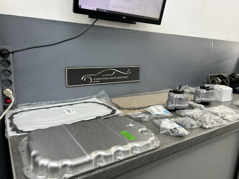 BMW 128 i, снимка 16 - Автомобили и джипове - 53561551