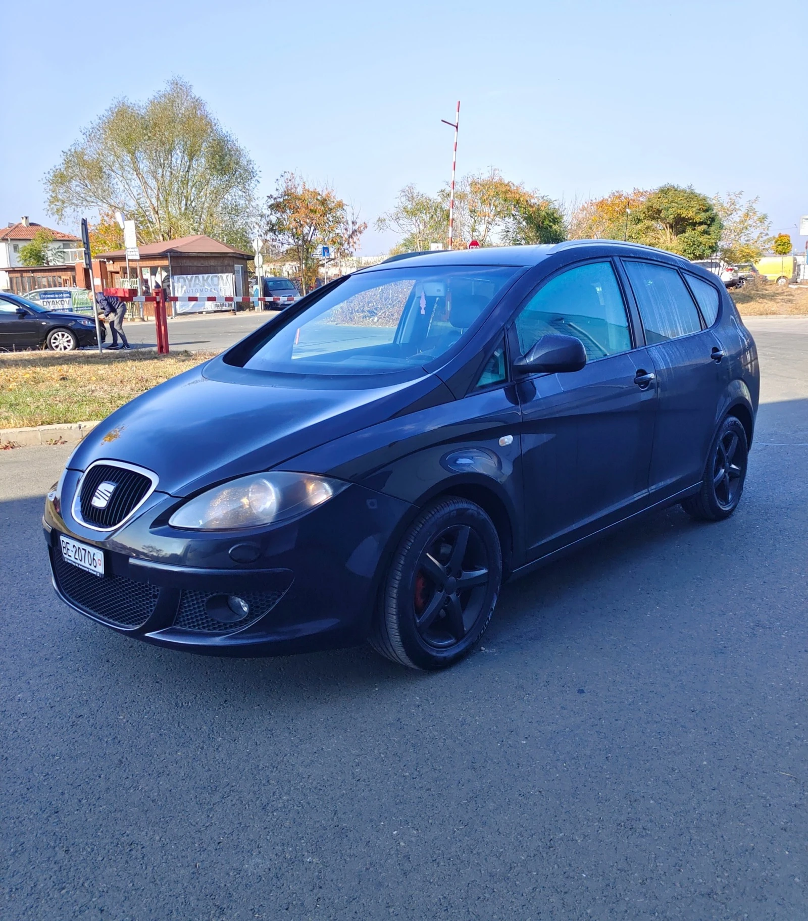 Seat Altea 2.0TDi Swiss Autom. - изображение 7