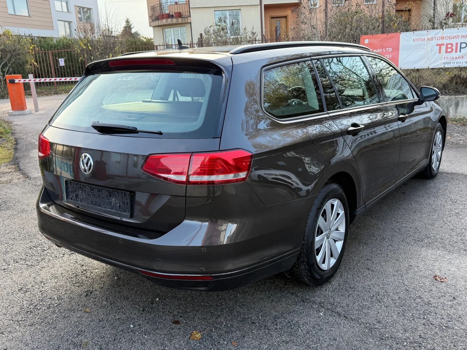 VW Passat Facelift 10.2017 2.0TDI (150hp) Euro 6 /Зимни гуми - изображение 6