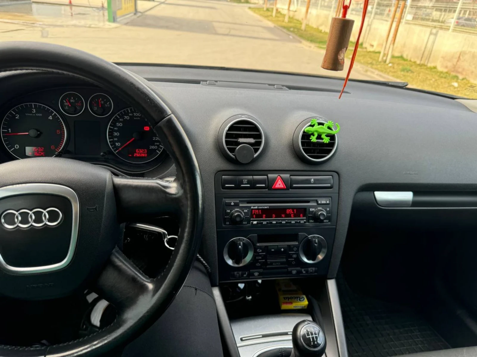 Audi A3 | Mobile.bg   11