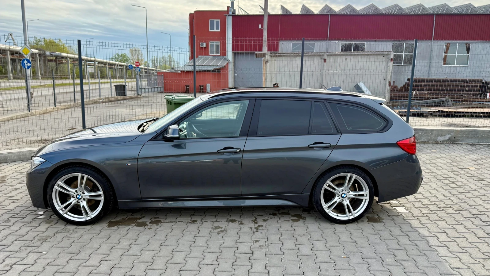 BMW 320 ACC/HUD/Adaptive light/и др./Видео  - изображение 4