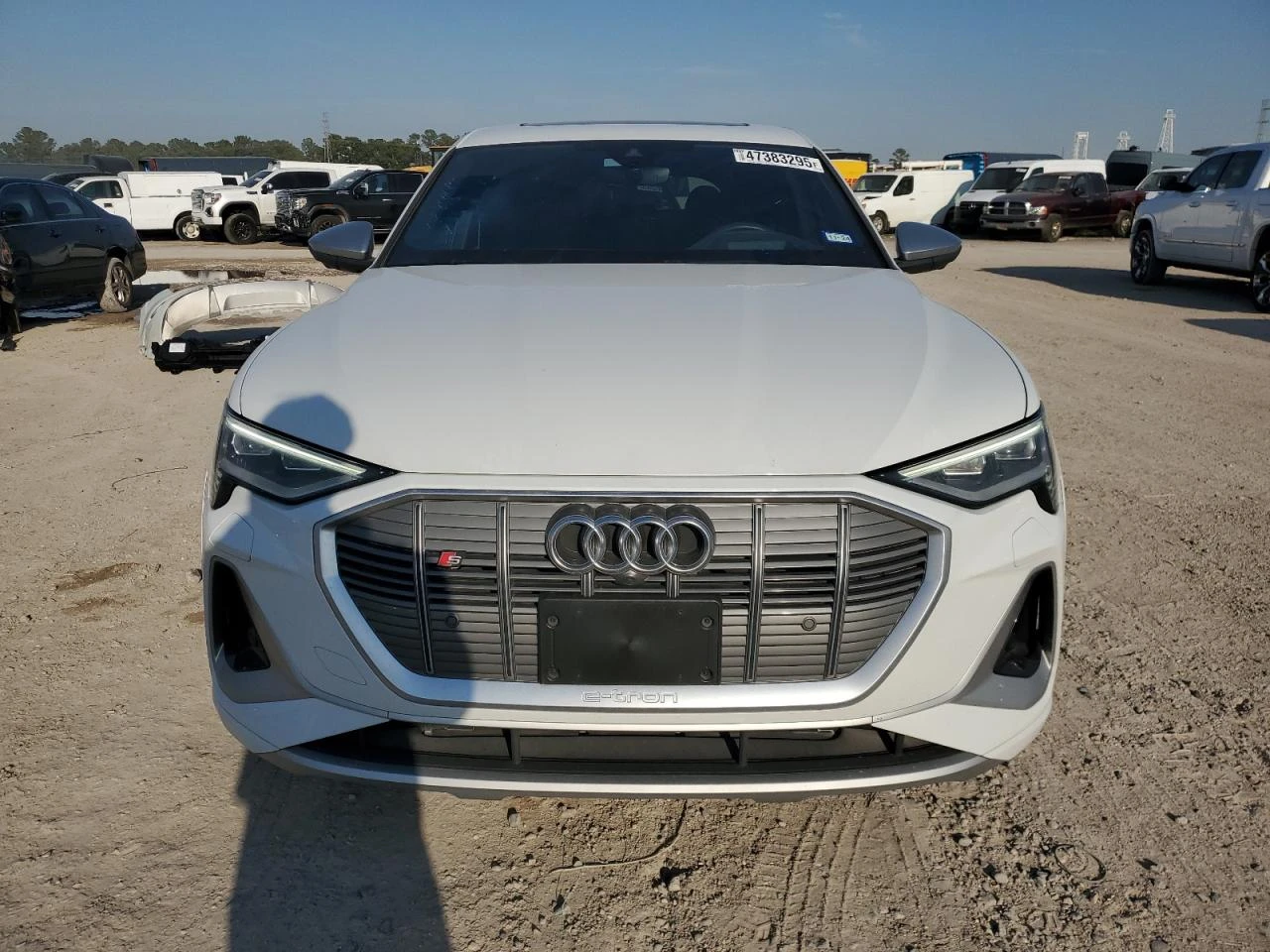 Audi E-Tron PRESTIGE S - изображение 3