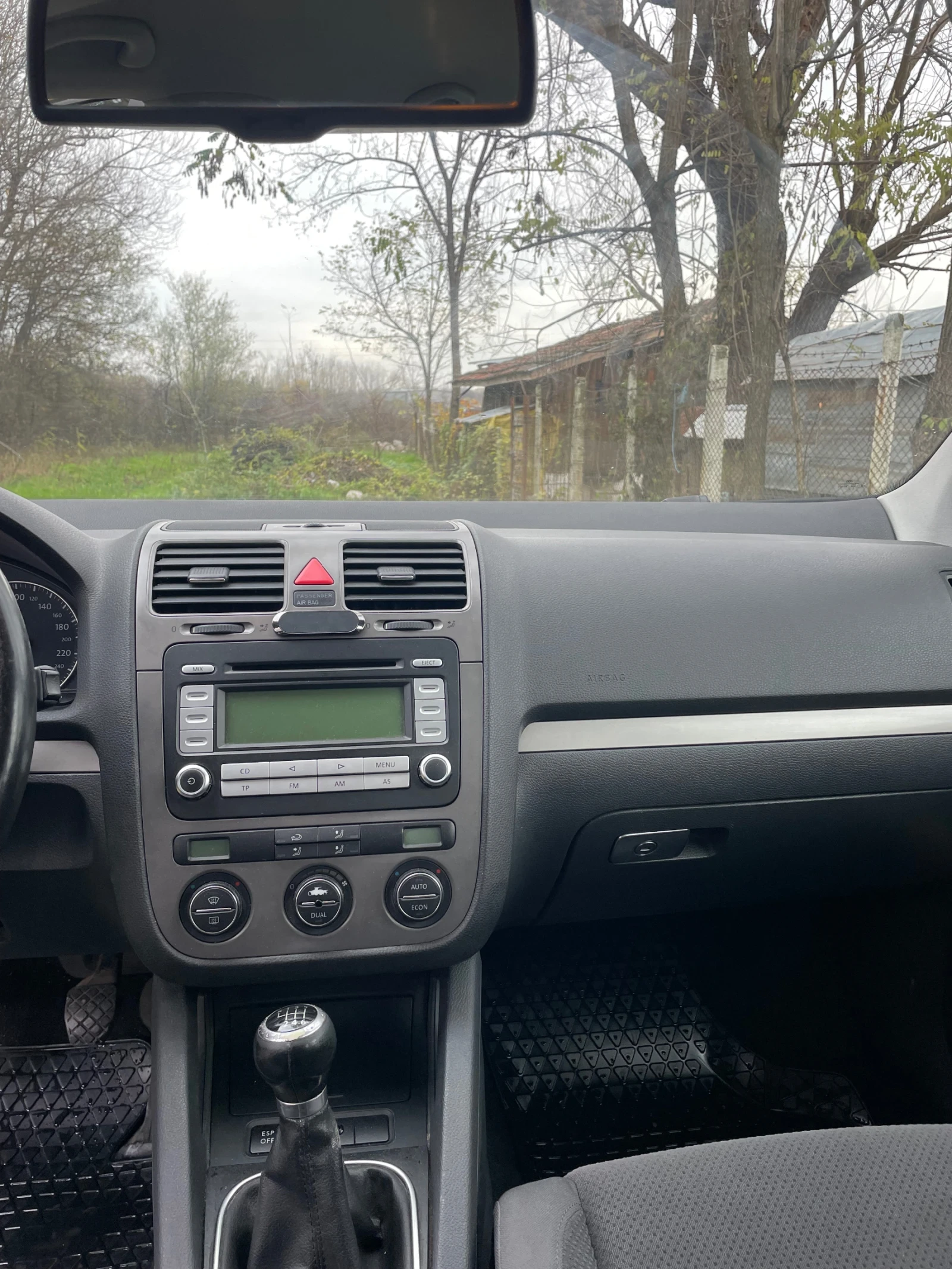 VW Golf  - изображение 10