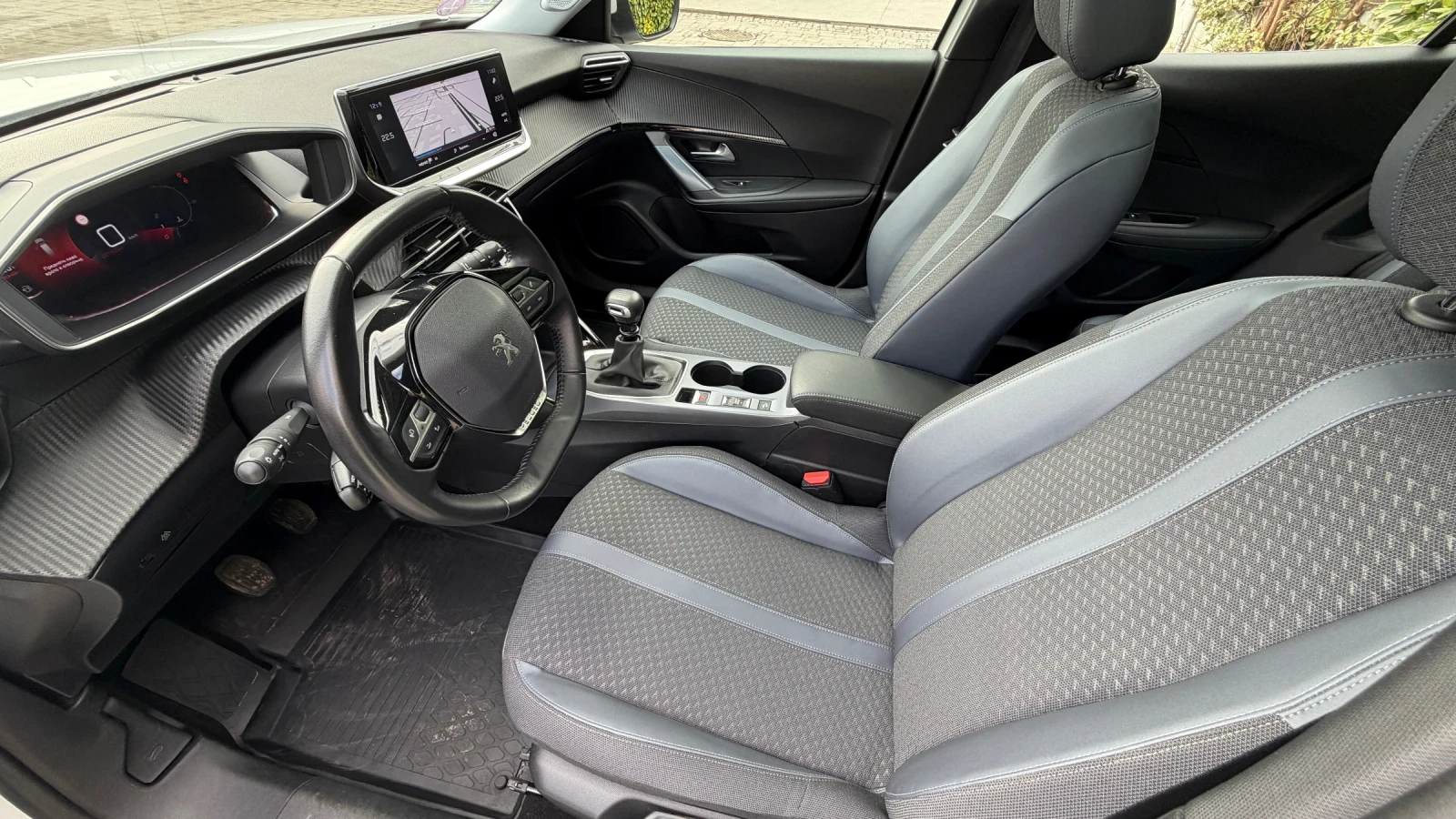 Peugeot 2008 ALLURE 22.000km | Mobile.bg � ����������� 8