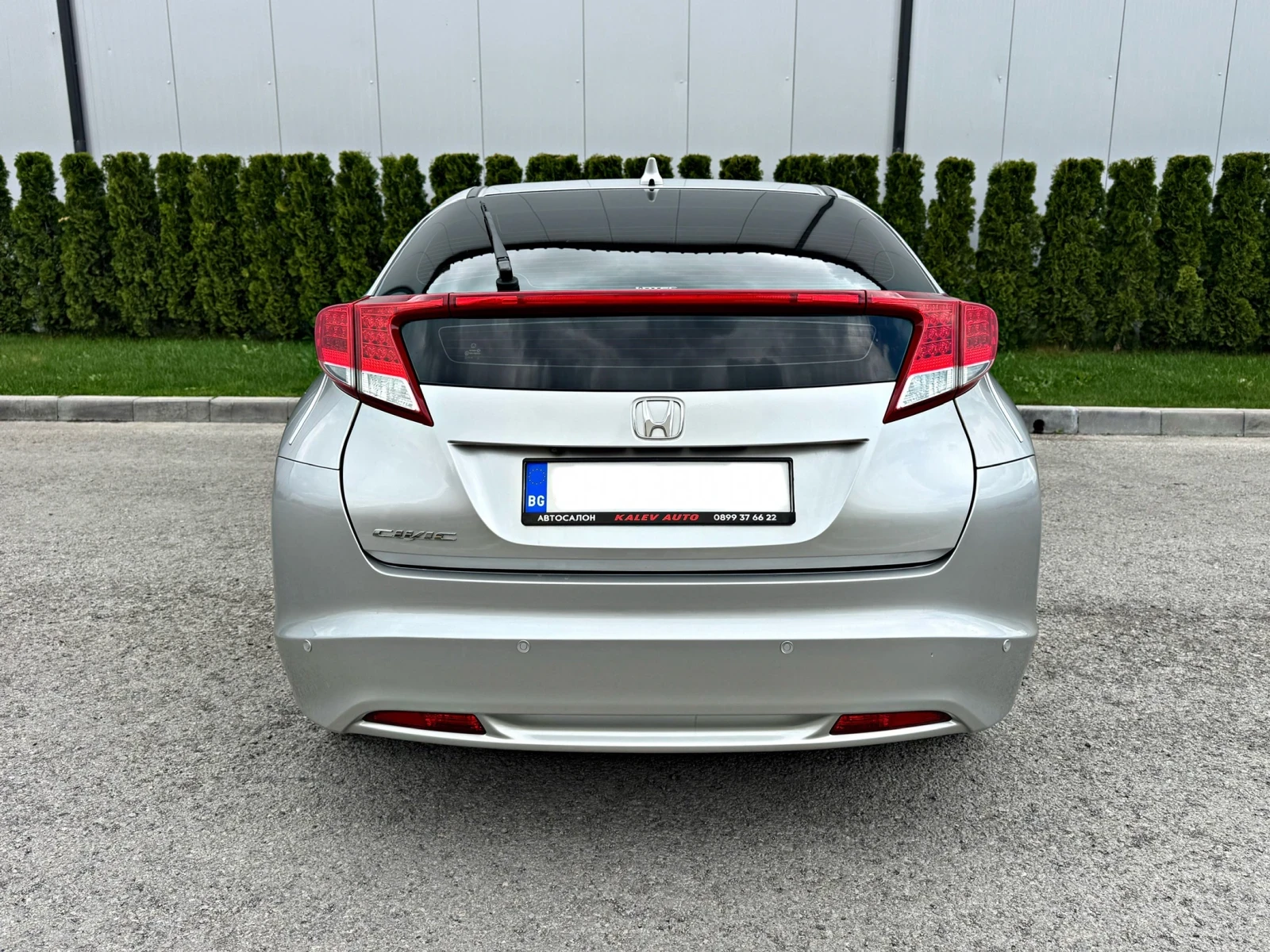 Honda Civic 2.2i-DTEC Камера/Регистриран/Обслужен!!!, снимка 6 - Автомобили и джипове - 54380573