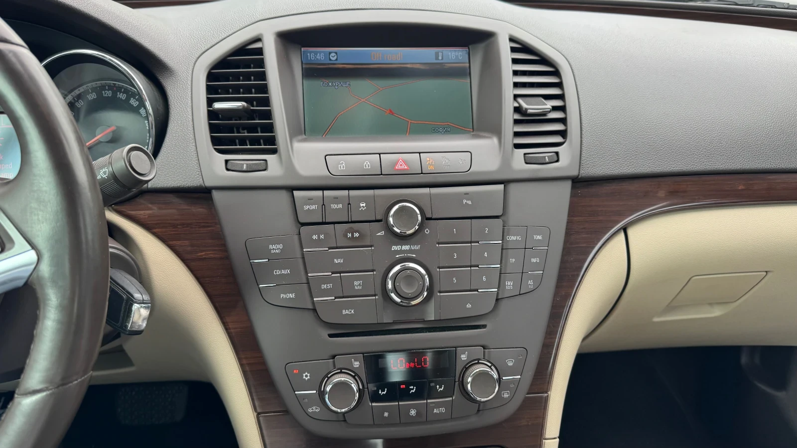 Opel Insignia, снимка 7 - Автомобили и джипове - 54545197