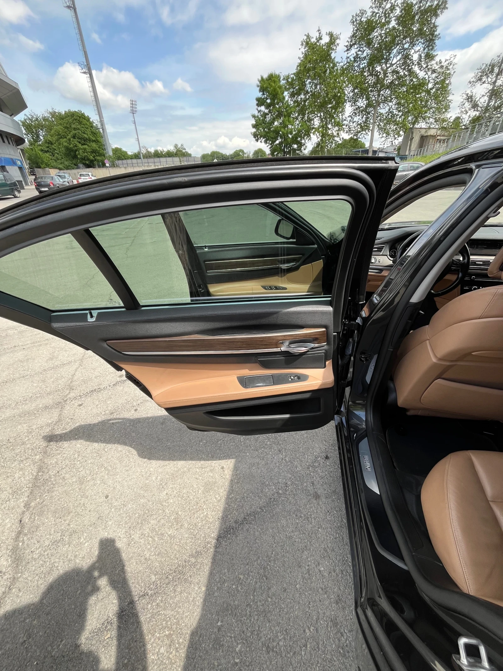 BMW 740 D X-drive , снимка 9 - Автомобили и джипове - 54549069
