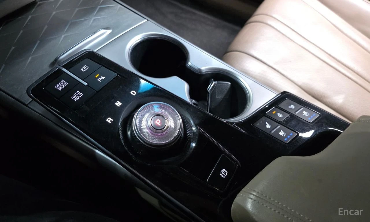 Kia K8 NOBLESSE* EDITION* HYBRID* ОБДУХВАНЕ* LANE* ASSIST, снимка 12 - Автомобили и джипове - 54576906