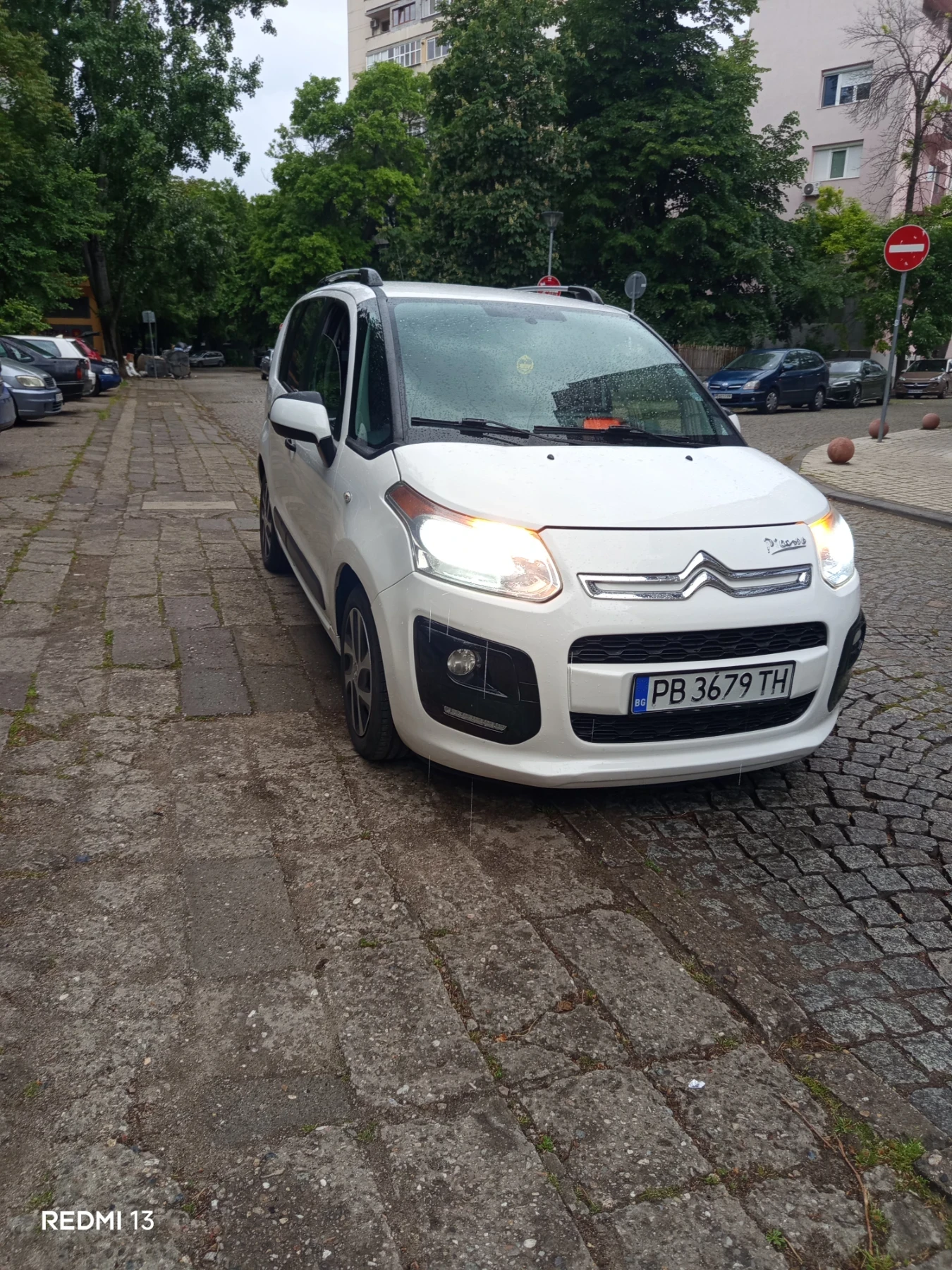 Citroen C3 Picasso 1.4, снимка 2 - Автомобили и джипове - 54579674