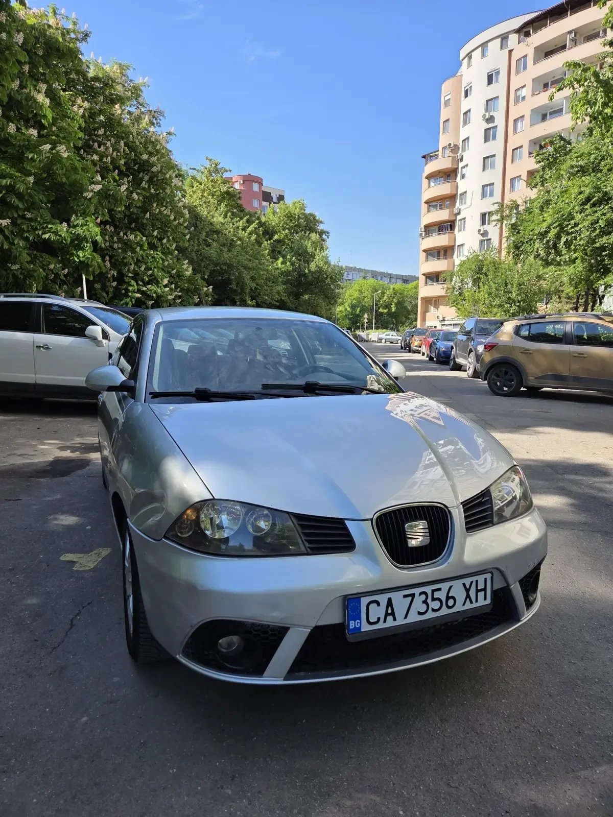 Seat Ibiza 1.4 газова уредба, снимка 2 - Автомобили и джипове - 54600643