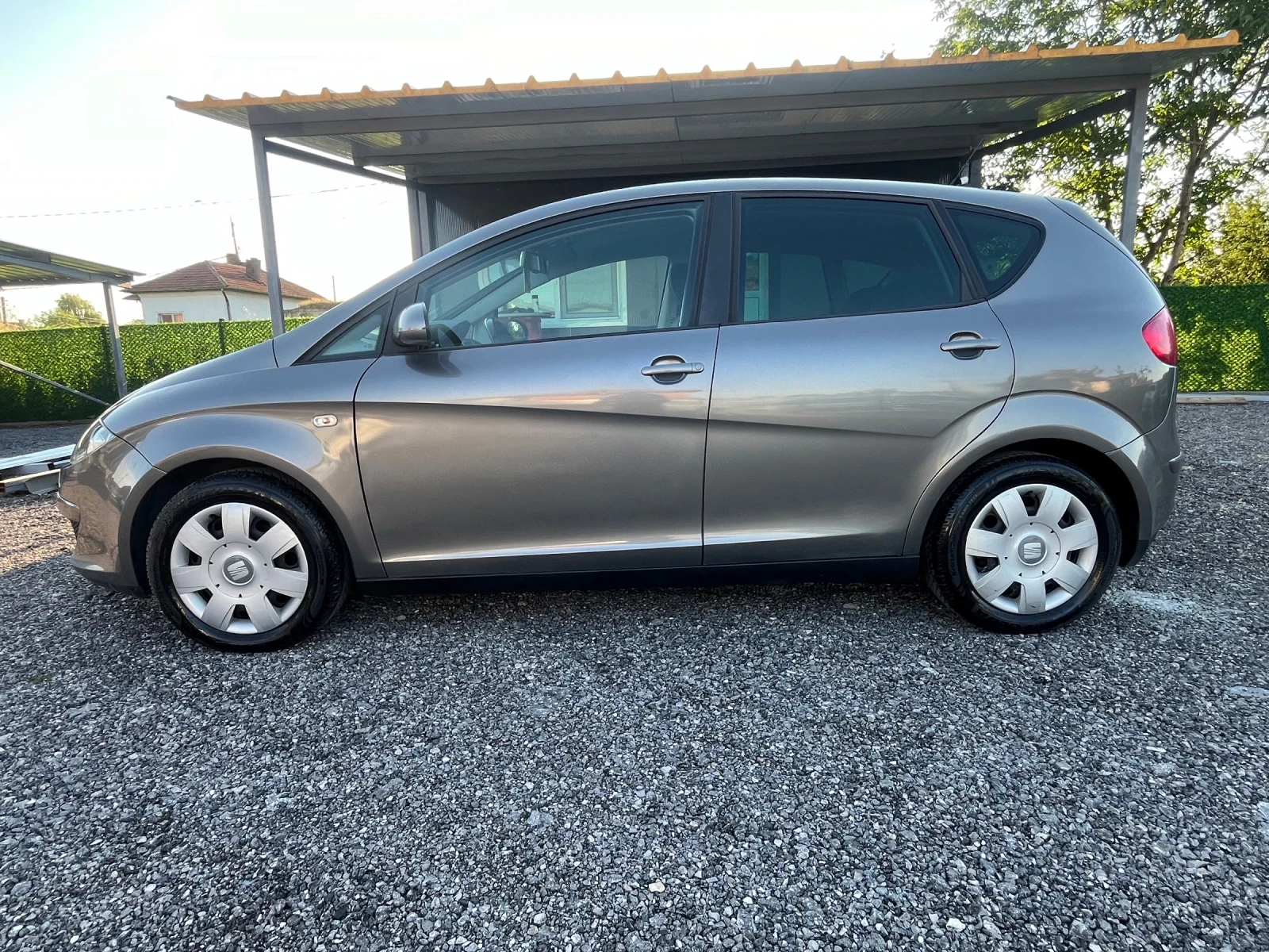Seat Altea 2.0TDI DSG, снимка 5 - Автомобили и джипове - 54857904