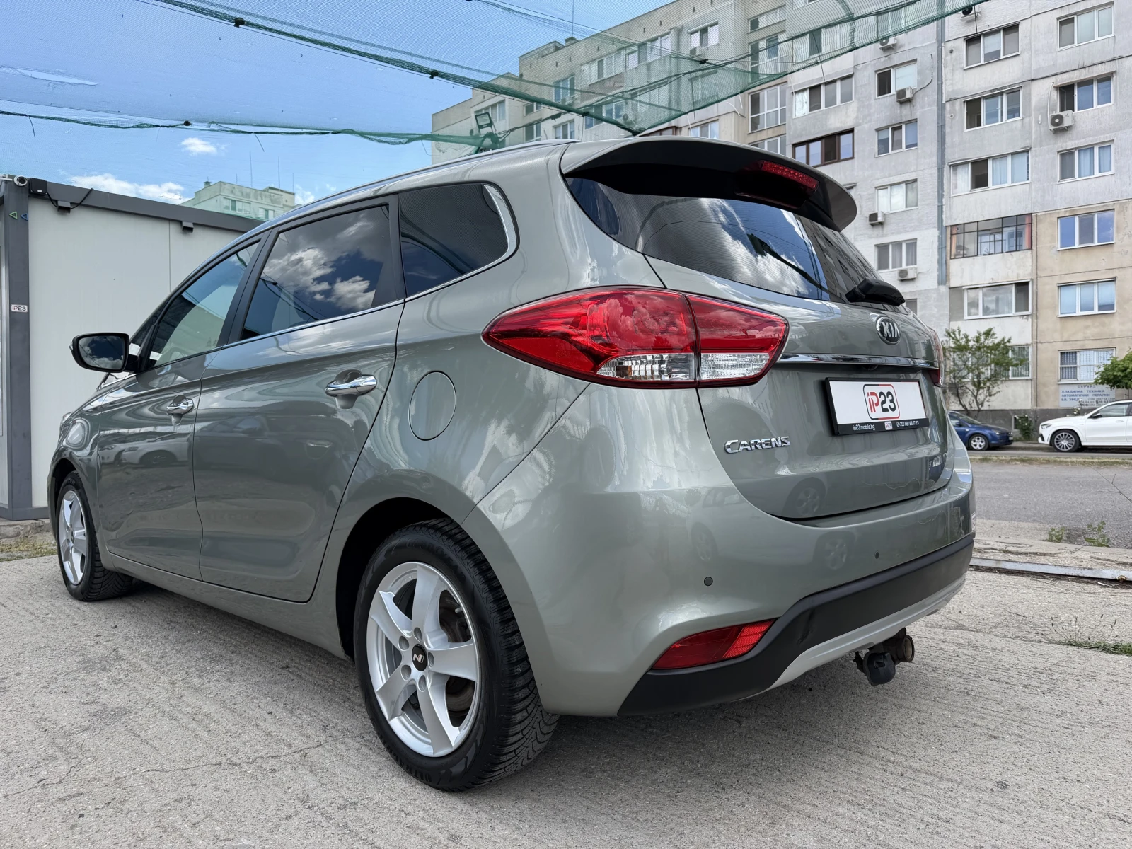 Kia Carens 1.6* БЕНЗИН* 2018год* FACELIFT* * * , снимка 4 - Автомобили и джипове - 54957364