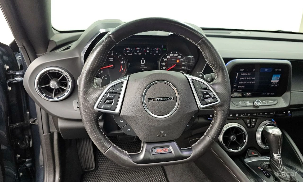Chevrolet Camaro SS* 6.2* V8* ПОДГРЕВ* ОБДУХВАНЕ* КАМЕРА* КЕЙЛЕС* , снимка 7 - Автомобили и джипове - 55029205