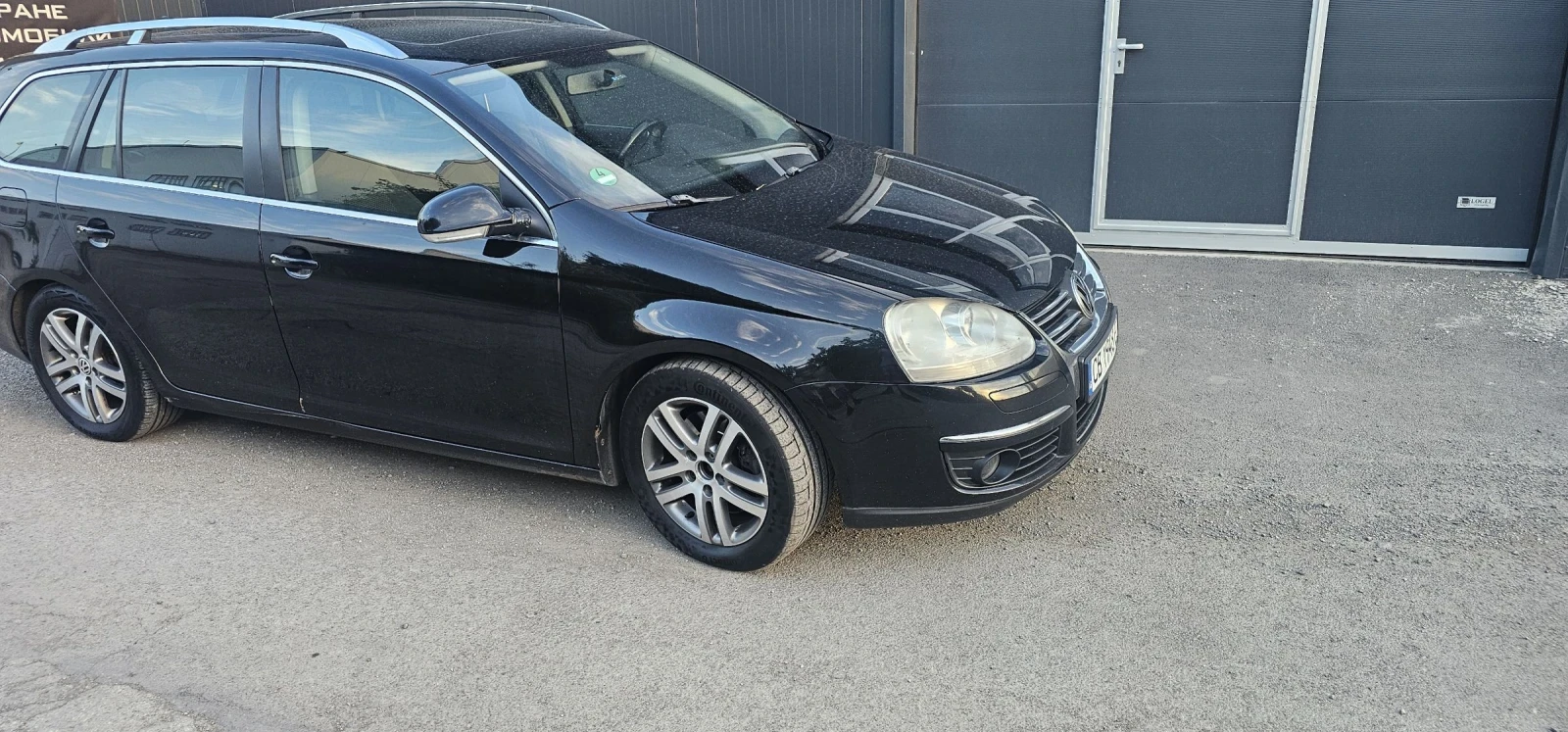 VW Golf Variant 2.0Tdi Регистриран ОБСЛУЖЕН 