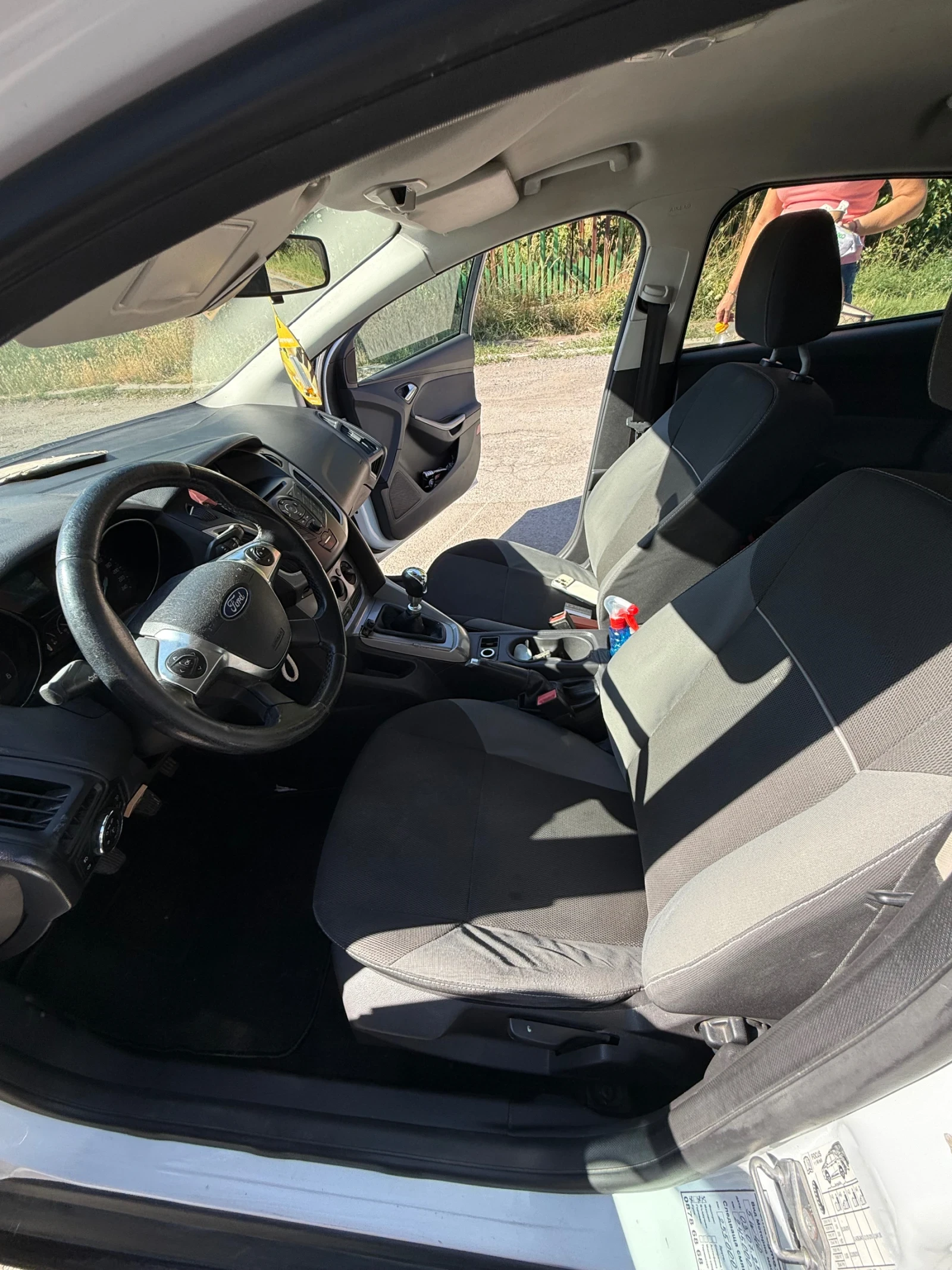 Ford Focus 1.6 Tdci, снимка 4 - Автомобили и джипове - 55342244