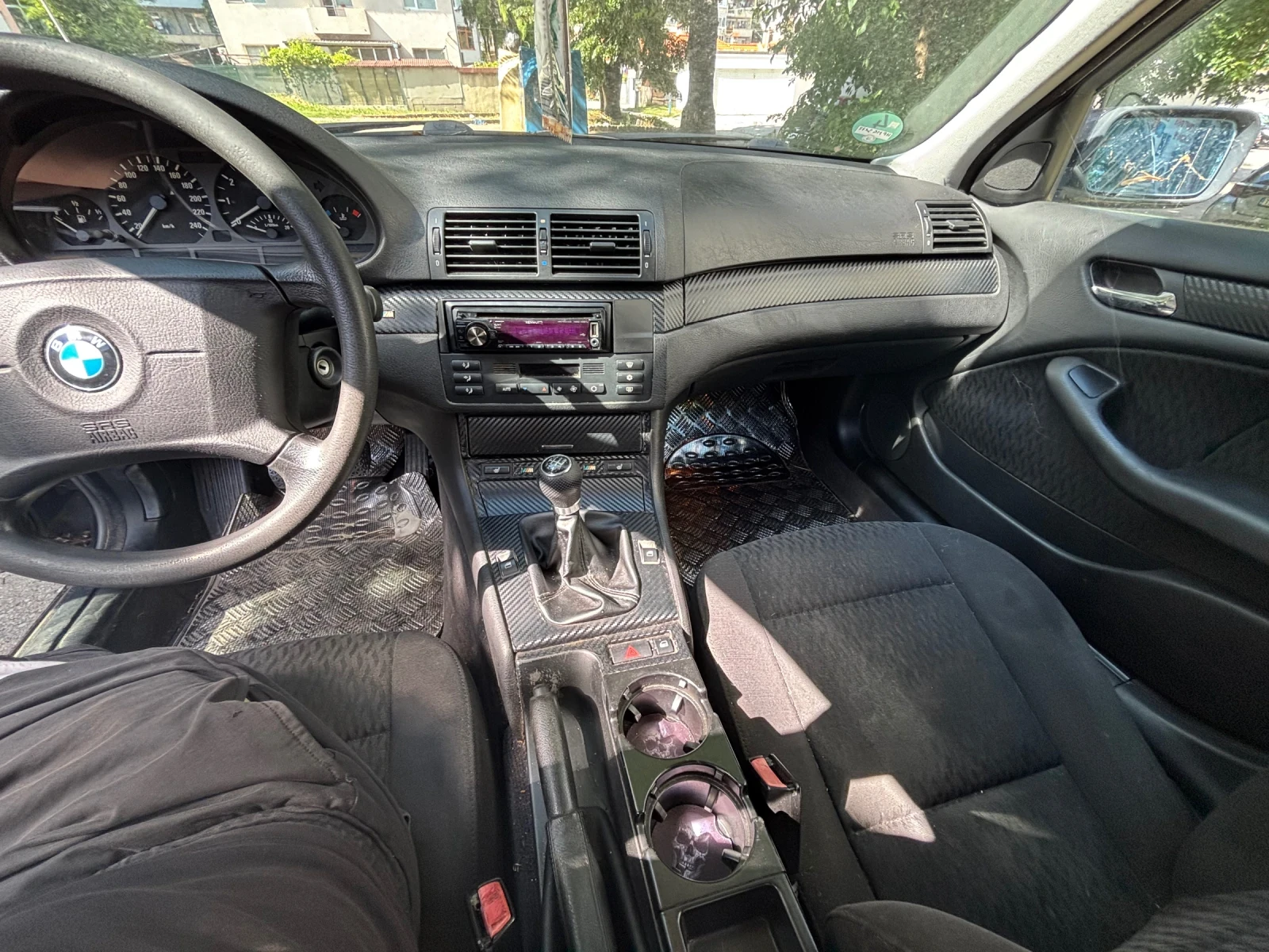 BMW 320, снимка 6 - Автомобили и джипове - 55423779