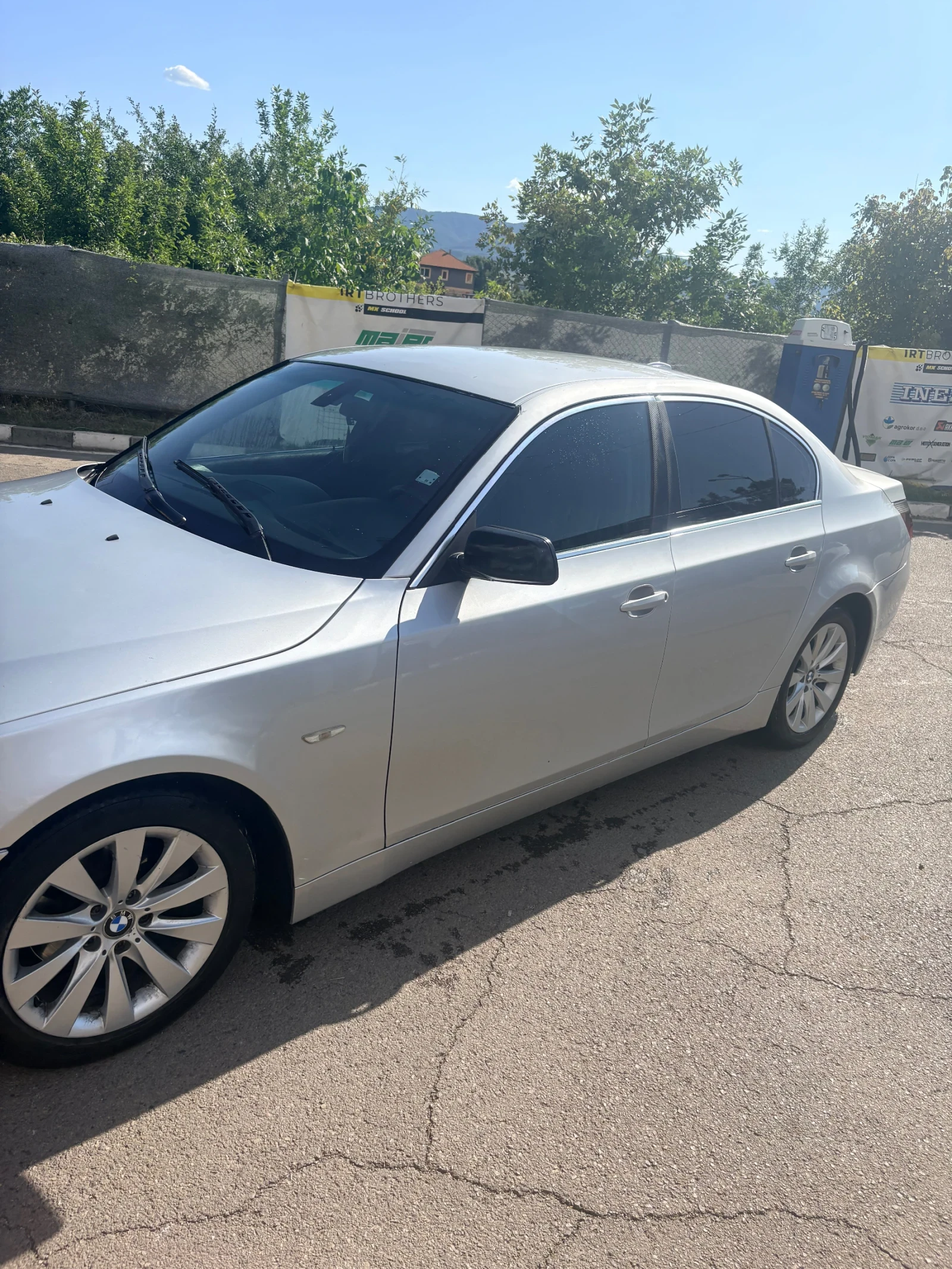 BMW 525, снимка 7 - Автомобили и джипове - 55468904