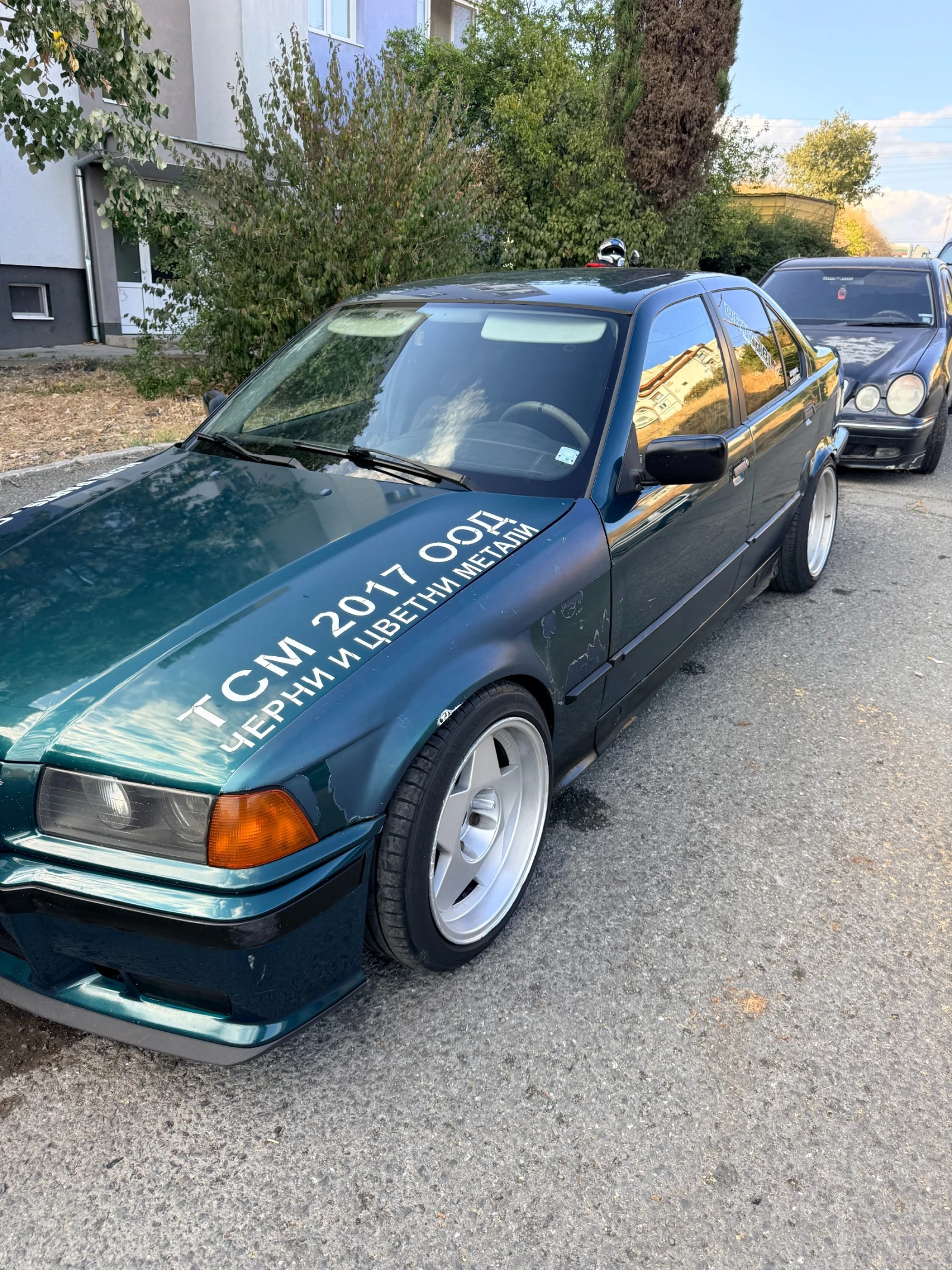 BMW 320 320 I, снимка 5 - Автомобили и джипове - 56337339