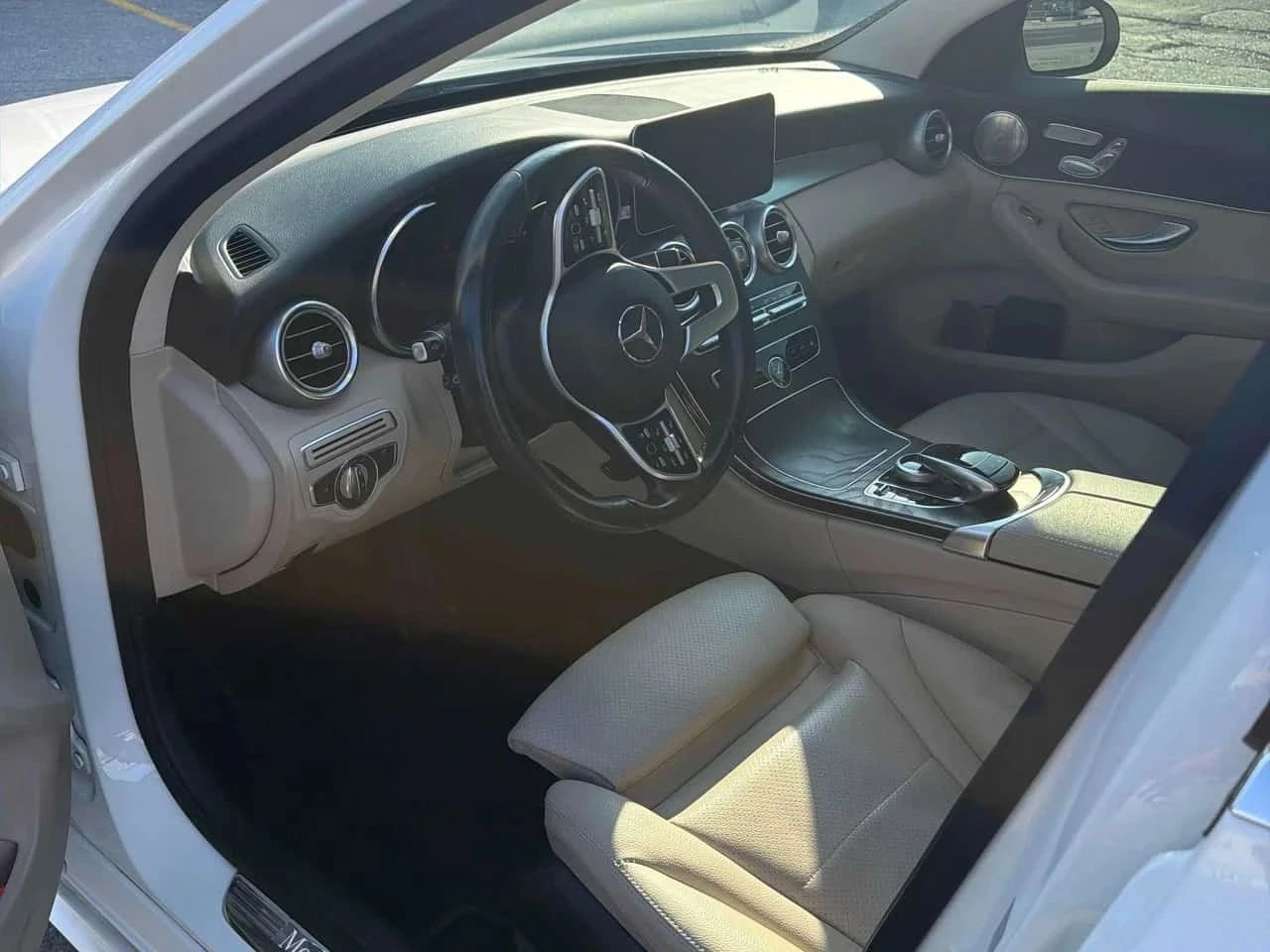 Mercedes-Benz C 300, снимка 5 - Автомобили и джипове - 56716916
