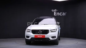 Volvo XC40 T4 R-DESIGN/ЛИЗИНГ ОТ 240 ЕВРО НА МЕСЕЦ, снимка 3
