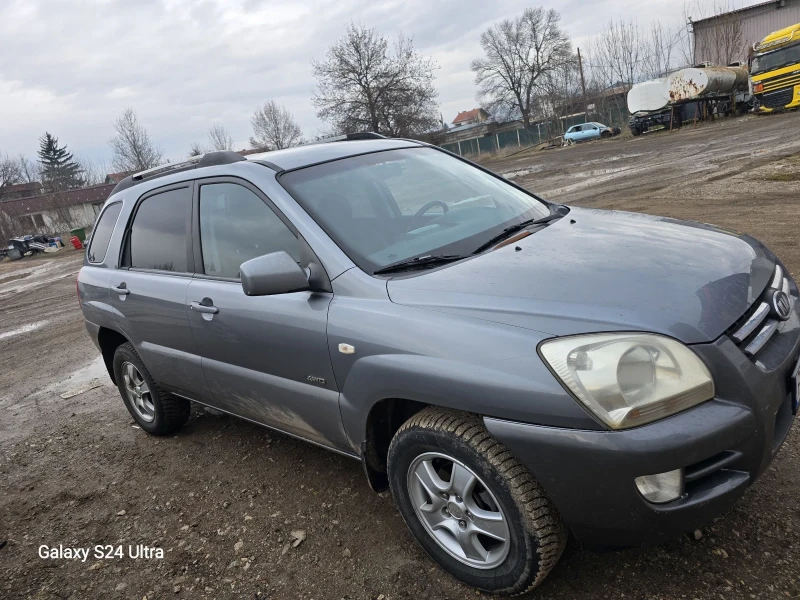 Kia Sportage 2.0 LPG, снимка 2 - Автомобили и джипове - 48770447