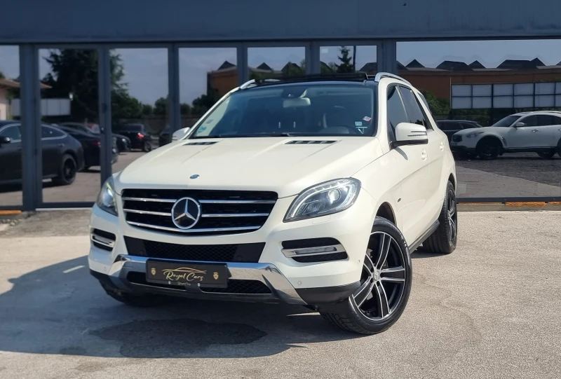 Mercedes-Benz ML 350 Panorama* AMG* Keyless* Distronic* Camera* 