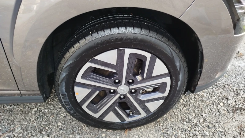 Hyundai Kona KRELL Термопомпа Гаранция Като нова, снимка 17 - Автомобили и джипове - 52224296