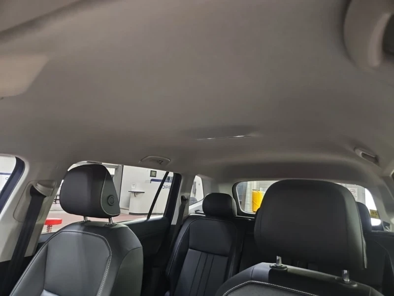 VW Tiguan * SE * CARFAX * БЕЗ ПЪРВОНАЧАЛНА ВНОСКА, снимка 13 - Автомобили и джипове - 52700268