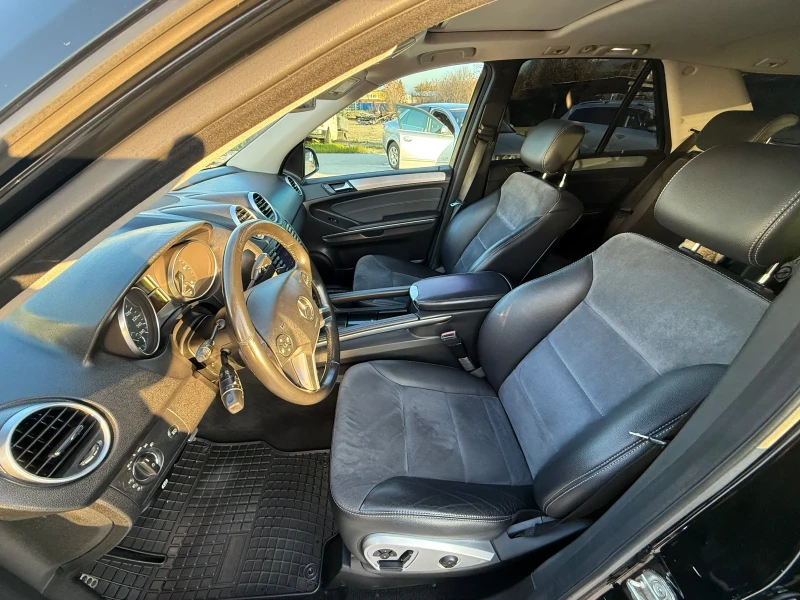 Mercedes-Benz ML 320, снимка 12 - Автомобили и джипове - 52792102