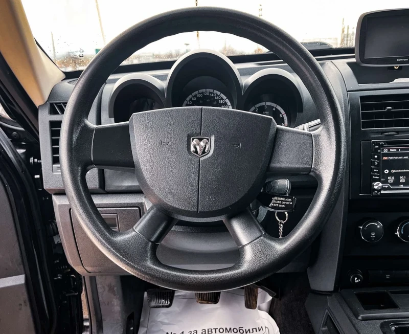 Dodge Nitro 2.8 crdi 177kc., снимка 14 - Автомобили и джипове - 53293860