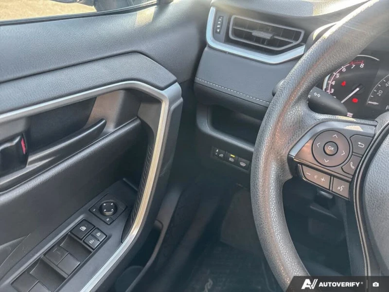 Toyota Rav4 2024| LE AWD, снимка 10 - Автомобили и джипове - 53340914
