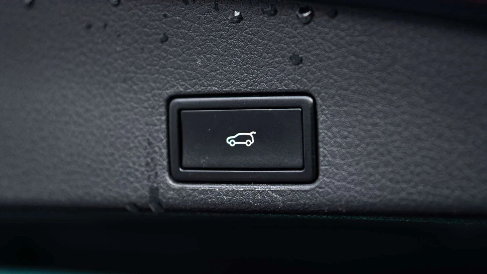 VW Touareg 3.0 TDI* 8ZF* LED* * Panorama* *  | Mobile.bg   11