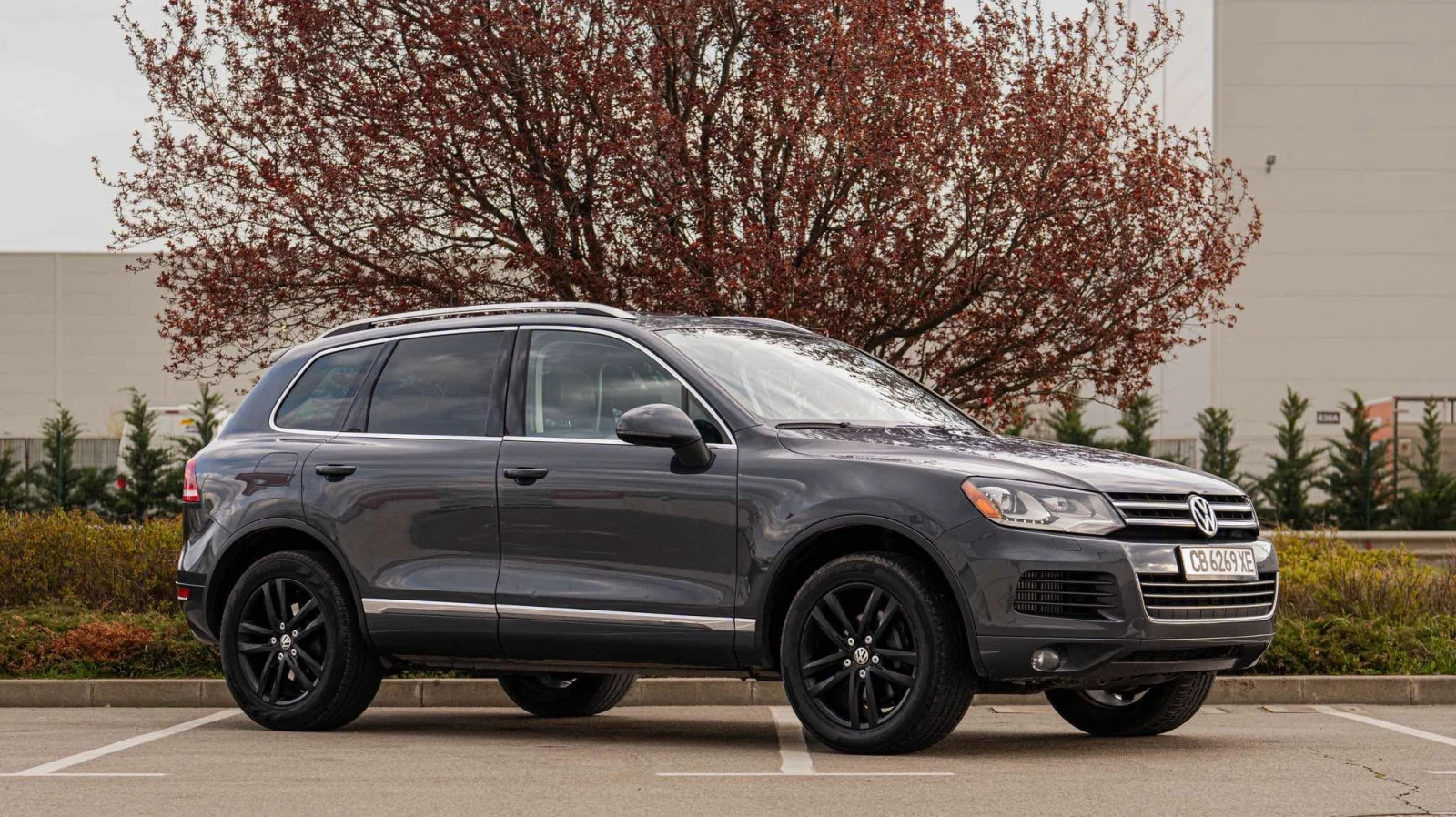 VW Touareg 3.0 TDI* 8ZF* LED* Камера* Panorama* Подгрев* Кожа - изображение 8